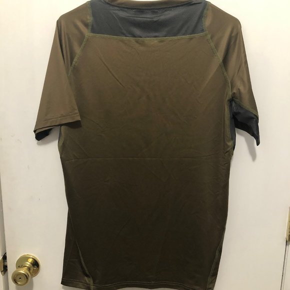 KORAL Mens Short Sleeve Activewear Top Medium - Picture 3 of 3